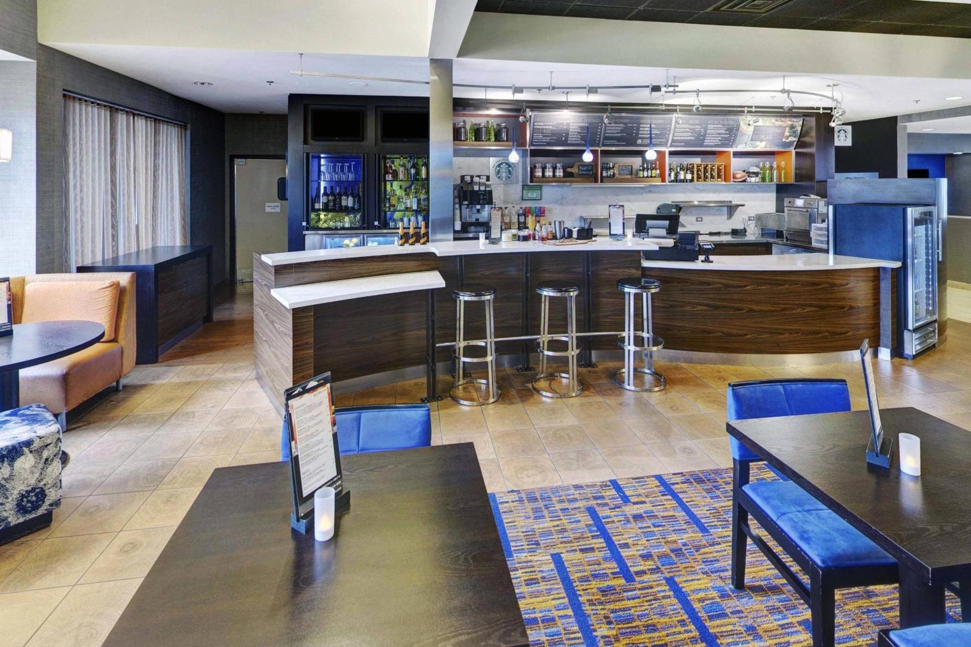 מלון Courtyard Chicago Glenview/Northbrook מראה חיצוני תמונה