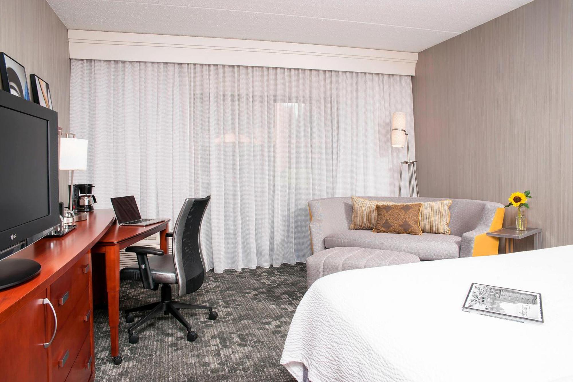 מלון Courtyard Chicago Glenview/Northbrook מראה חיצוני תמונה