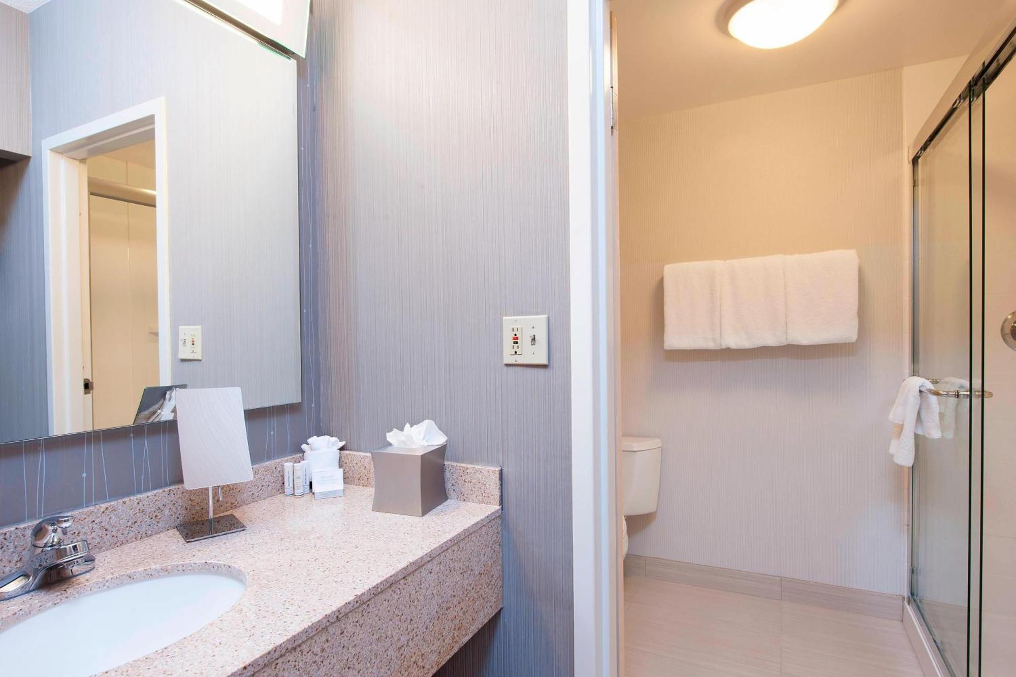 מלון Courtyard Chicago Glenview/Northbrook מראה חיצוני תמונה